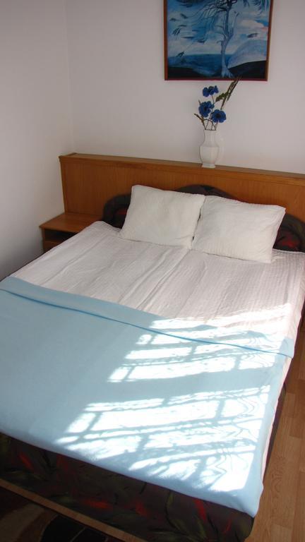 Schmidt Apartment Balatonfenyves Room photo
